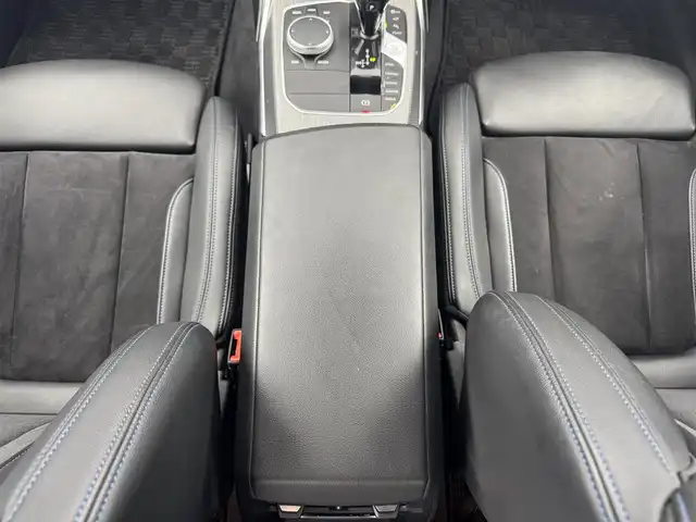 ＢＭＷ ３２０ｄ xDrive Mスポーツ 愛知県 2020(令2)年 10.1万km 青 純正ナビ　/（フルセグ/Bluetooth） /レーダークルーズコントロール　/パドルシフト　/全方位モニター　/衝突軽減システム　/ブラインドスポットモニター　/コーナーセンサー/レーンキープアシスト/電動リアゲート　/ハーフレザーシート　/前席シートヒーター　/運転席メモリーシート　/ワイヤレス充電　/ドライブレコーダー/ETC/純正AW　