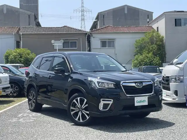 スバル フォレスター プレミアム 兵庫県 2020(令2)年 3.1万km クリスタルブラックシリカ ・純正メモリーナビ/・地デジ/DVD/BT/・バック、サイドカメラ/・ステアリングリモコン/・ナノイーエアコン/・ハーフレザーシート/・全席シートヒーター/・前席パワーシート（運転席メモリー付き）/・ステアリングヒーター/・ドライブレコーダー前/・オートLEDヘッドランプ/・LEDフォグランプ/・アイサイト//プリクラッシュブレーキ//全車速追従型クルーズコントロール//車線逸脱警報//SRVD（スバルリヤビークルディテクション）//RAB（後退時自動ブレーキ）/・SRH（ステアリング連動ヘッドランプ）/・SIドライブ/・X-MODE/・リヤソナー