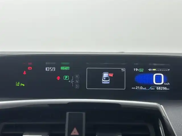 トヨタ プリウス Sツーリングセレクション 埼玉県 2019(平31)年 6.9万km アティチュードブラックマイカ 純正9インチナビ　CD DVD BT　フルセグ　HDMI　Bカメラ　ETC2.0　トヨタセーフティセンス　レーダークルコン　LEDオートライト　コーナーセンサー　