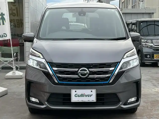 日産 セレナ マルチベッド e－パワー XV 京都府 2020(令2)年 5.4万km ダークメタルグレー  ワンオーナー/ ベッドキット/ 純正メモリナビ/　・フルセグTV/　・BTオーディオ/　・CD/DVD/BD再生/　・AM/FM/　・全方位カメラ/ プロパイロット/ 衝突軽減ブレーキ/ ブラインドスポットモニター/ 駐車支援/ 両側パワースライドドア/ ドライブレコーダー/ ETC/ ステリングリモコン/ 電動格納ミラー/ 純正フロアマット/ F/Rソナー/ LEDヘッドライト/ フォグライト/ 純正15インチアルミホイール/ ドアバイザー