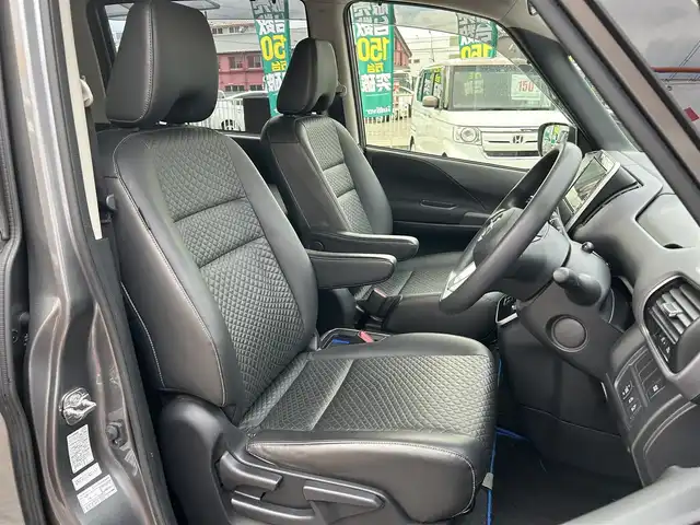 日産 セレナ マルチベッド e－パワー XV 京都府 2020(令2)年 5.4万km ダークメタルグレー  ワンオーナー/ ベッドキット/ 純正メモリナビ/　・フルセグTV/　・BTオーディオ/　・CD/DVD/BD再生/　・AM/FM/　・全方位カメラ/ プロパイロット/ 衝突軽減ブレーキ/ ブラインドスポットモニター/ 駐車支援/ 両側パワースライドドア/ ドライブレコーダー/ ETC/ ステリングリモコン/ 電動格納ミラー/ 純正フロアマット/ F/Rソナー/ LEDヘッドライト/ フォグライト/ 純正15インチアルミホイール/ ドアバイザー