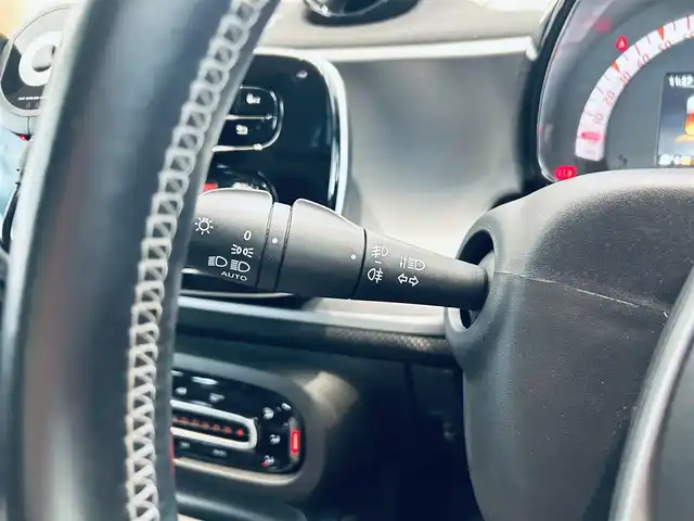 スマート ＭＣＣ スマート フォーフォー BRABUSスポーツ 大阪府 2019(平31)年 2.6万km 赤Ⅱ ガラスルーフ/黒革/シートヒーター/純正17インチAW/クリアラスソナー/ETC/ドラレコ/USB/AUX/Bluetooth/クルコン/パドルシフト