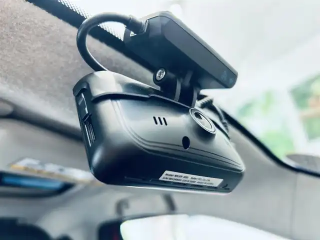 スマート ＭＣＣ スマート フォーフォー BRABUSスポーツ 大阪府 2019(平31)年 2.6万km 赤Ⅱ ガラスルーフ/黒革/シートヒーター/純正17インチAW/クリアラスソナー/ETC/ドラレコ/USB/AUX/Bluetooth/クルコン/パドルシフト