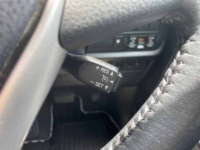 トヨタ ヴォクシー ZS 煌 福岡県 2018(平30)年 9.4万km ブラック 横滑り防止機能/盗難防止/衝突被害軽減ブレーキ/オートマチックハイビーム/ドラレコ/Bカメ/ACC/純正ナビ/Bluetooth/CD/USB/HDMI/SD/フルセグTV/ビルトインETC/純正フロアマット/純正AW/ウォークスルー/3列シート/両側パワースライドドア/WAC/Dualエアコン/ECOmode