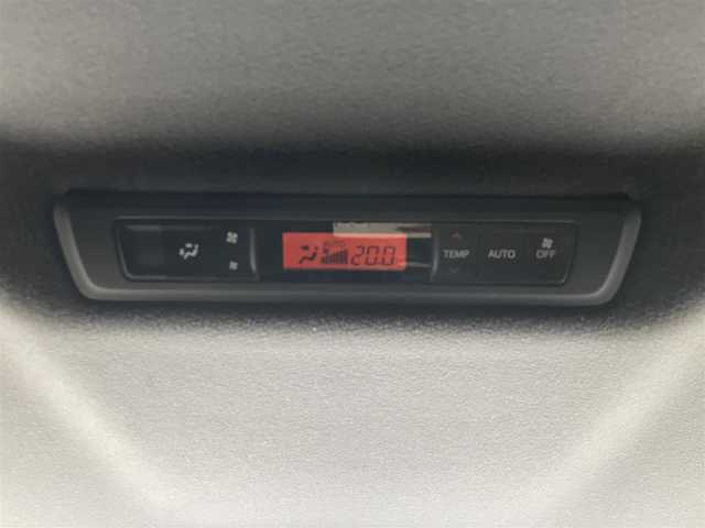 トヨタ ヴォクシー ZS 煌 福岡県 2018(平30)年 9.4万km ブラック 横滑り防止機能/盗難防止/衝突被害軽減ブレーキ/オートマチックハイビーム/ドラレコ/Bカメ/ACC/純正ナビ/Bluetooth/CD/USB/HDMI/SD/フルセグTV/ビルトインETC/純正フロアマット/純正AW/ウォークスルー/3列シート/両側パワースライドドア/WAC/Dualエアコン/ECOmode