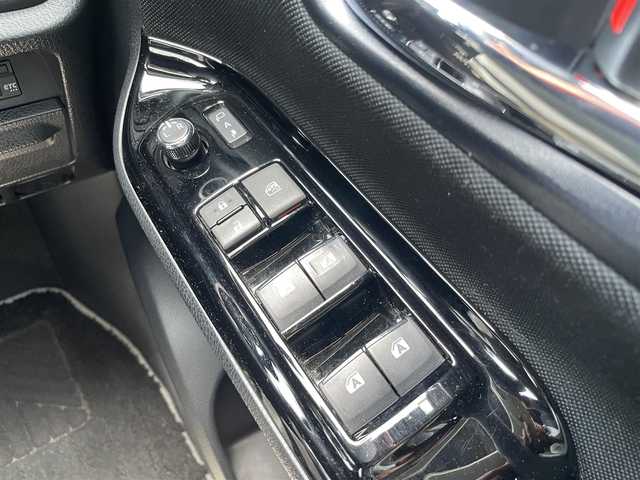 トヨタ ヴォクシー ZS 煌 福岡県 2018(平30)年 9.4万km ブラック 横滑り防止機能/盗難防止/衝突被害軽減ブレーキ/オートマチックハイビーム/ドラレコ/Bカメ/ACC/純正ナビ/Bluetooth/CD/USB/HDMI/SD/フルセグTV/ビルトインETC/純正フロアマット/純正AW/ウォークスルー/3列シート/両側パワースライドドア/WAC/Dualエアコン/ECOmode
