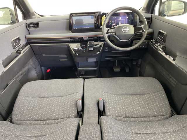 日産 サクラ X 愛知県 2024(令6)年 0.5万km アッシュブラウンM 純正ディスプレイオーディオ/・Bluetooth/・AppleCarPlay/・AndroidAuto/・HDMI/アラウンドビューモニター/プッシュスタート/電動パーキング/オートホールド機能/電動格納ミラー/純正フロアマット/オートライト/LEDヘッドライト/コーナーセンサー/純正14インチアルミホイール/エマージェンシーブレーキ/LDW（車線逸脱警報）