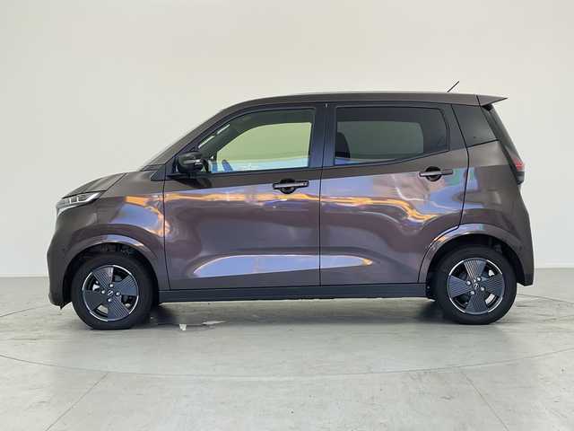 日産 サクラ X 愛知県 2024(令6)年 0.5万km アッシュブラウンM 純正ディスプレイオーディオ/・Bluetooth/・AppleCarPlay/・AndroidAuto/・HDMI/アラウンドビューモニター/プッシュスタート/電動パーキング/オートホールド機能/電動格納ミラー/純正フロアマット/オートライト/LEDヘッドライト/コーナーセンサー/純正14インチアルミホイール/エマージェンシーブレーキ/LDW（車線逸脱警報）