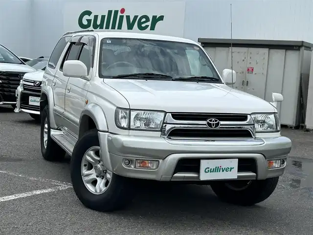 トヨタ ハイラックス サーフ SSR－G ワイド 福島県 2002(平14)年 11.7万km ホワイト/シルバーM ４ＷＤ/Ｃａｒｒｏｚｚｅｒｉａオーディオ/・ＣＤ/・ＡＭ/・ＦＭ/・音楽再生（USB接続）/オートエアコン/バックドアガラス開閉/ＡＣ１００Ｖ/ハロゲンヘッドライト/純正フロアマット/純正ドアバイザー/Ｗエアバック/スペアキー