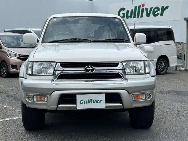 トヨタ ハイラックス サーフ SSR－G ワイド 福島県 2002(平14)年 11.7万km ホワイト/シルバーM ４ＷＤ/Ｃａｒｒｏｚｚｅｒｉａオーディオ/・ＣＤ/・ＡＭ/・ＦＭ/・音楽再生（USB接続）/オートエアコン/バックドアガラス開閉/ＡＣ１００Ｖ/ハロゲンヘッドライト/純正フロアマット/純正ドアバイザー/Ｗエアバック/スペアキー