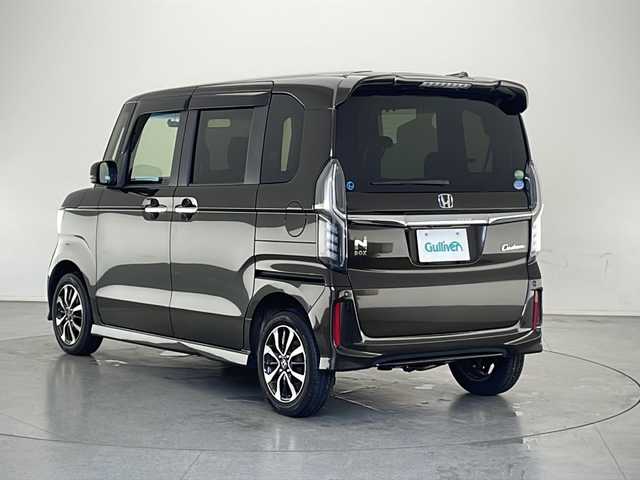 ホンダ Ｎ ＢＯＸ カスタム G L ホンダセンシング 長野県 2018(平30)年 6.8万km プレミアムグラマラスブロンズP 4WD/純正SDナビ&フルセグTV&CD&DVD&USB&BT/ホンダセンシング/アダプティブクルーズコントロール/レーンキープアシスト/車線逸脱警報/衝突軽減ブレーキ/社外前方ドライブレコーダー/片側パワースライドドア/前席シートヒーター/ステアリングスイッチ/2列目サンシェード/バックカメラ/ビルトインETC/LEDヘッドライト/オートライト/フロントフォグランプ/電動格納ミラー/ウィンカーミラー/ドアミラーヒーター/純正14インチAW装着/純正フロアマット/純正ドアバイザー/プッシュスタート/スマートキー