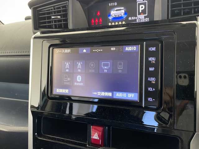 トヨタ ルーミー カスタムG 愛知県 2021(令3)年 1.4万km ターコイズブルーマイカメタリック 衝突軽減システム/純正ナビ SDカードなし/両側パワースライドドア/レーダークルーズコントロール/フルセグ/CD DVD/Bluetooth/バックカメラ/コーナーセンサー/純正アルミホイール/ETC2.0/LEDヘッドライト/オートマチックハイビーム/ドライブレコーダー/ステアリングスイッチ/スマートキー/プッシュスタート