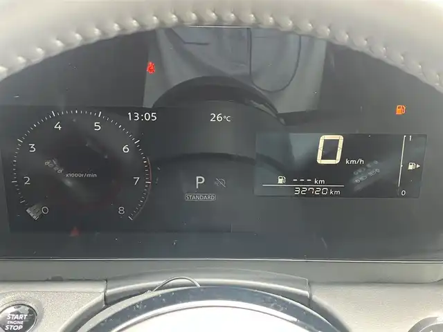 日産 セレナ ハイウェイスター V 道南・函館 2023(令5)年 3.3万km プリズムホワイト ・全周囲カメラ/・ドライブレコーダー/・ＥＴＣ/・アルパインオーディオディスプレイ/・シートヒーター/・パドルシフト/・両側パワースライドドア/・コーナーセンサー/・レーンキープアシスト/・クルーズコントロール