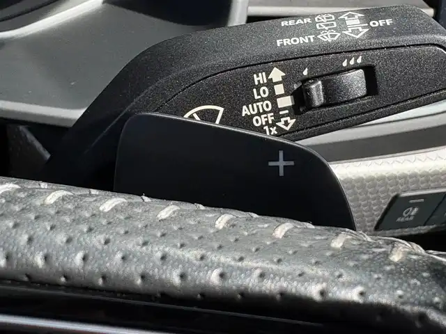 アウディ Ａ１ SB 35TFSI Sライン 石川県 2019(令1)年 4.8万km パール 衝突軽減ブレーキ/アダプティブクルーズコントロール/純正ナビ/バックカメラ/クリアランスソナー/LEDヘッドライト/純正17incAW/ワイヤレスチャージング/コントラストルーフ