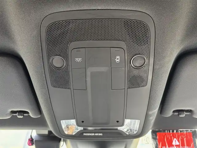 アウディ Ａ１ SB 35TFSI Sライン 石川県 2019(令1)年 4.8万km パール 衝突軽減ブレーキ/アダプティブクルーズコントロール/純正ナビ/バックカメラ/クリアランスソナー/LEDヘッドライト/純正17incAW/ワイヤレスチャージング/コントラストルーフ