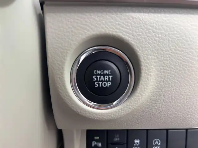 スズキ ラパン ＬＣ X 愛知県 2025(令7)年 0.3万km フォーンベージュメタリック/アーバンブラウン 2トーン SDナビ(ワンセグ/BT/USB/CD/AM/FM)/アラウンドビューモニター/バックカメラ/ETC/シートヒーター/ベンチシート/純正フロアマット/衝突被害軽減システム/ABS/横滑り防止装置/レーンキープアシスト/盗難防止装置/アイドリングストップ/オートライト/オートマチックハイビーム/電動格納式ミラー/コーナーセンサー/スペアキー/スマートキー/保証書/取扱説明書