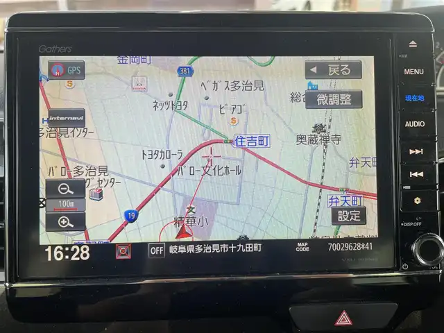 ホンダ Ｎ ＢＯＸ カスタム G L ターボ ホンダセンシング 岐阜県 2017(平29)年 7.6万km ブリリアントスポーティブルーメタリック2トーン (株)IDOMが運営する【じしゃロン多治見店】の自社ローン専用車両になります。こちらは現金またはオートローンご利用時の価格です。自社ローンご希望の方は別途その旨お申付け下さい。/gathersナビ/　（Bluetooth/DVD/USB/フルセグ）/Applecarplay（有線）/両側パワースライドドア/ホンダセンシング/・アダプティブクルーズコントロール/・衝突軽減ブレーキ/・レーンキープアシストシステム/・標識認識機能/・先行車発信告知/バックカメラ/プッシュスタート/オートライト/ETC/横滑り防止装置
