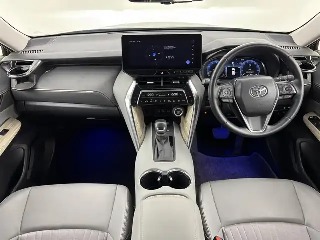 トヨタ ハリアー G 福岡県 2023(令5)年 2.8万km プレシャスブラックパール モデリスタエアロ　/純正１２．３型ＤＡ／フルセグＴＶ　/バックカメラ　/デジタルルームミラー　/ビルトインＥＴＣ２．０　/前方ドライブレコーダー　/トヨタセーフティセンス　/レーダークルーズコントロール　/コーナーセンサー　/衝突軽減ブレーキ　/レーンキープ　/ブラインドスポットモニター　/アクセル踏み間違い防止　/ハーフレザーシート　/パワーバックドア　/ＬＥＤヘッドライト