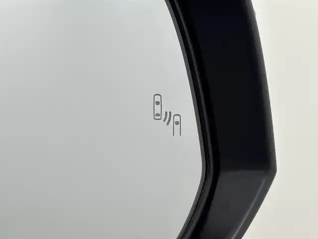 トヨタ ハリアー G 福岡県 2023(令5)年 2.8万km プレシャスブラックパール モデリスタエアロ　/純正１２．３型ＤＡ／フルセグＴＶ　/バックカメラ　/デジタルルームミラー　/ビルトインＥＴＣ２．０　/前方ドライブレコーダー　/トヨタセーフティセンス　/レーダークルーズコントロール　/コーナーセンサー　/衝突軽減ブレーキ　/レーンキープ　/ブラインドスポットモニター　/アクセル踏み間違い防止　/ハーフレザーシート　/パワーバックドア　/ＬＥＤヘッドライト