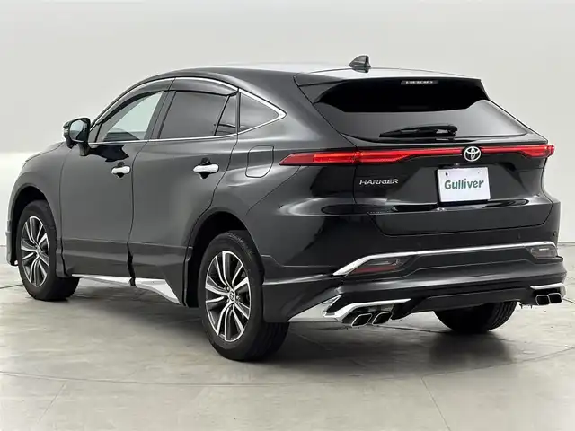 トヨタ ハリアー G 福岡県 2023(令5)年 2.8万km プレシャスブラックパール モデリスタエアロ　/純正１２．３型ＤＡ／フルセグＴＶ　/バックカメラ　/デジタルルームミラー　/ビルトインＥＴＣ２．０　/前方ドライブレコーダー　/トヨタセーフティセンス　/レーダークルーズコントロール　/コーナーセンサー　/衝突軽減ブレーキ　/レーンキープ　/ブラインドスポットモニター　/アクセル踏み間違い防止　/ハーフレザーシート　/パワーバックドア　/ＬＥＤヘッドライト