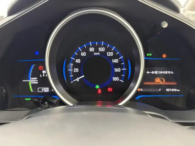 ホンダ フィット ハイブリット Lパッケージ 愛知県 2015(平27)年 2.2万km プレミアムホワイトパールⅡ 純正ナビ/バックカメラ/地デジTV/クルーズコントロール/横滑り防止装置/低速域衝突軽減ブレーキ/誤発進抑制機能/オートライト/LEDヘッドライト/ETC/モデューロ15インチアルミホイール/フロアマット/プッシュスタート/スマートキー/スペアキー