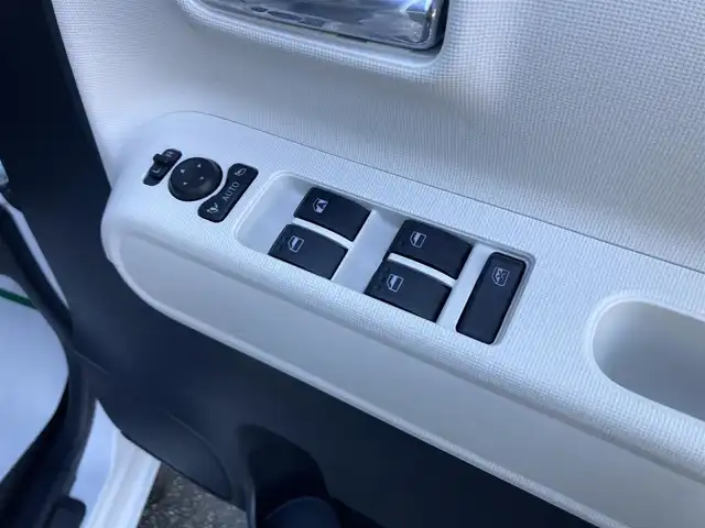 ダイハツ ムーヴ キャンバス ストライプス G 愛媛県 2022(令4)年 2.1万km シャイニングホワイトパール/ファインミントメタリック 9インチディスプレイオーディオ /・フルセグTV Bluetooth HDMI USB/バックカメラ /前後ドライブレコーダー /両側パワースライドドア /置くだけ充電 /前座席シートヒーター /スマートアシスト/・衝突軽減ブレーキ/・車線逸脱警報/・先行車発信お知らせ/・標識認識機能/・オートハイビーム/LEDオートライト /ETC/アイドリングストップ/スマートキー/取扱説明書/保証書