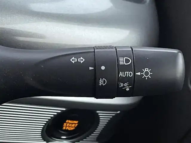 スズキ スペーシア ギア HYBRID XZターボ 兵庫県 2021(令3)年 6.3万km ピュアホワイトP ヘッドアップディスプレイ/追従クルーズコントロール/パドルシフト/パナソニックナビ（SD）/両側パワースライドドア/シートヒーター/Bluetoothオーディオ/革巻きステアリング/ステアリングスイッチ/ETC/純正フロアマット