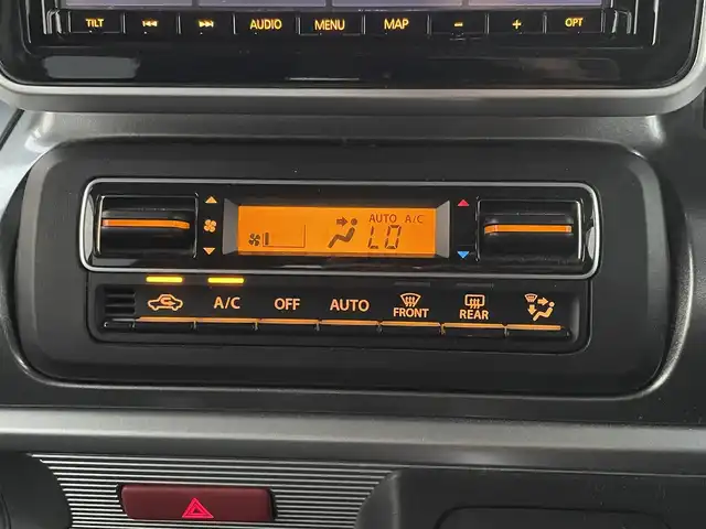 スズキ スペーシア ギア HYBRID XZターボ 兵庫県 2021(令3)年 6.3万km ピュアホワイトP ヘッドアップディスプレイ/追従クルーズコントロール/パドルシフト/パナソニックナビ（SD）/両側パワースライドドア/シートヒーター/Bluetoothオーディオ/革巻きステアリング/ステアリングスイッチ/ETC/純正フロアマット