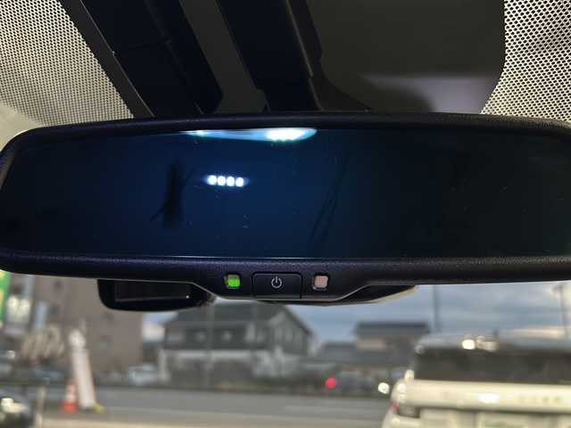 スバル ＷＲＸ ＳＴＩ STI タイプS 岐阜県 2016(平28)年 9万km WRブルーパール 社外ナビ/ワンセグTV/Bluetooth/RADIO/AUX/ハーフレザーシート/バックカメラ/ETC/ブラインドスポットモニター/横滑り防止装置/パワーシート/プッシュスタート/スマートキー/革巻きステアリング/オートライト/純正フロアマット