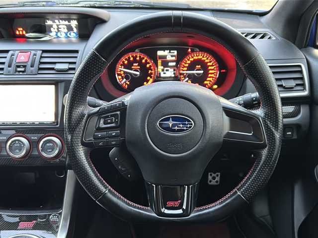 スバル ＷＲＸ ＳＴＩ STI タイプS 岐阜県 2016(平28)年 9万km WRブルーパール 社外ナビ/ワンセグTV/Bluetooth/RADIO/AUX/ハーフレザーシート/バックカメラ/ETC/ブラインドスポットモニター/横滑り防止装置/パワーシート/プッシュスタート/スマートキー/革巻きステアリング/オートライト/純正フロアマット
