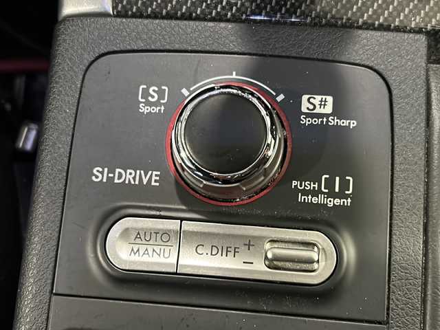 スバル ＷＲＸ ＳＴＩ STI タイプS 岐阜県 2016(平28)年 9万km WRブルーパール 社外ナビ/ワンセグTV/Bluetooth/RADIO/AUX/ハーフレザーシート/バックカメラ/ETC/ブラインドスポットモニター/横滑り防止装置/パワーシート/プッシュスタート/スマートキー/革巻きステアリング/オートライト/純正フロアマット