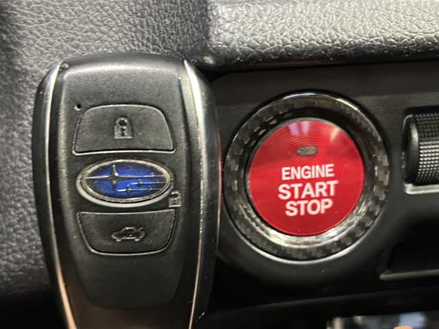 スバル ＷＲＸ ＳＴＩ STI タイプS 岐阜県 2016(平28)年 9万km WRブルーパール 社外ナビ/ワンセグTV/Bluetooth/RADIO/AUX/ハーフレザーシート/バックカメラ/ETC/ブラインドスポットモニター/横滑り防止装置/パワーシート/プッシュスタート/スマートキー/革巻きステアリング/オートライト/純正フロアマット