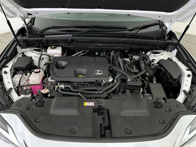 レクサス ＮＸ 350h Fスポーツ 三重県 2023(令5)年 2万km ホワイトノーヴァガラスフレーク /禁煙車 //ワンオーナー //全周囲カメラ //ムーンルーフ //レクサスチームメート/・アドバンスドドライブ/・アドバンスドパーク//14型ディスプレイオーディオ// ハンズフリー電動リアゲート //純正OPオレンジキャリパー //Lexsus Safety system +/・プリクラッシュセーフティー/・レーンチェンジアシスト/・レーントレーシングアシスト/・レーンディパーチャーアラート/・BSM/・ヘッドアップディスプレイ/・オートマチックハイビーム/・アダプティブハイビームシステム/・プロアクティブドライビングアシスト/・フロントクロストラフィックアラート/・レーダークルーズコントロール//DN席パワーシート//純正ドラレコ前後 //全席シートヒーター //DN席ベンチレーション