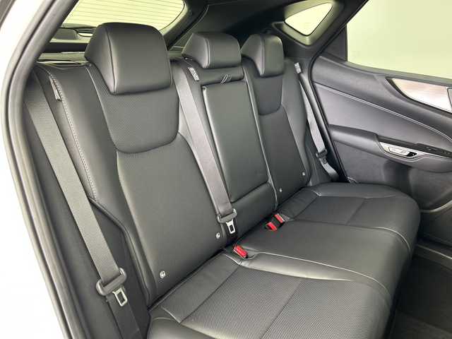 レクサス ＮＸ 350h Fスポーツ 三重県 2023(令5)年 2万km ホワイトノーヴァガラスフレーク /禁煙車 //ワンオーナー //全周囲カメラ //ムーンルーフ //レクサスチームメート/・アドバンスドドライブ/・アドバンスドパーク//14型ディスプレイオーディオ// ハンズフリー電動リアゲート //純正OPオレンジキャリパー //Lexsus Safety system +/・プリクラッシュセーフティー/・レーンチェンジアシスト/・レーントレーシングアシスト/・レーンディパーチャーアラート/・BSM/・ヘッドアップディスプレイ/・オートマチックハイビーム/・アダプティブハイビームシステム/・プロアクティブドライビングアシスト/・フロントクロストラフィックアラート/・レーダークルーズコントロール//DN席パワーシート//純正ドラレコ前後 //全席シートヒーター //DN席ベンチレーション