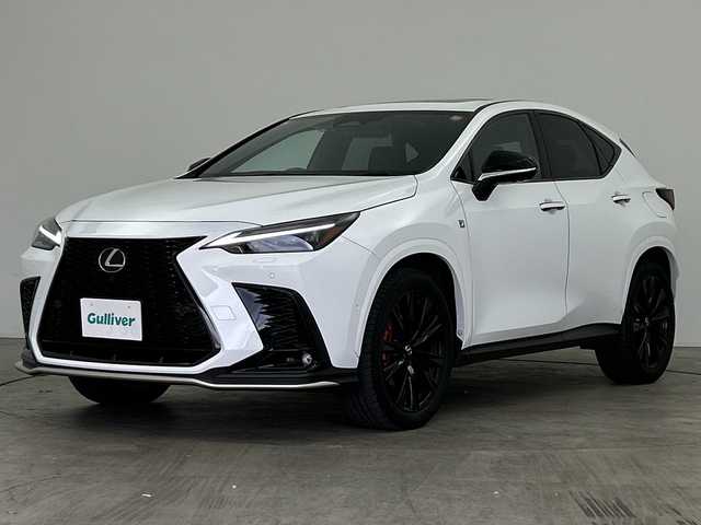 レクサス ＮＸ 350h Fスポーツ 三重県 2023(令5)年 2万km ホワイトノーヴァガラスフレーク /禁煙車 //ワンオーナー //全周囲カメラ //ムーンルーフ //レクサスチームメート/・アドバンスドドライブ/・アドバンスドパーク//14型ディスプレイオーディオ// ハンズフリー電動リアゲート //純正OPオレンジキャリパー //Lexsus Safety system +/・プリクラッシュセーフティー/・レーンチェンジアシスト/・レーントレーシングアシスト/・レーンディパーチャーアラート/・BSM/・ヘッドアップディスプレイ/・オートマチックハイビーム/・アダプティブハイビームシステム/・プロアクティブドライビングアシスト/・フロントクロストラフィックアラート/・レーダークルーズコントロール//DN席パワーシート//純正ドラレコ前後 //全席シートヒーター //DN席ベンチレーション