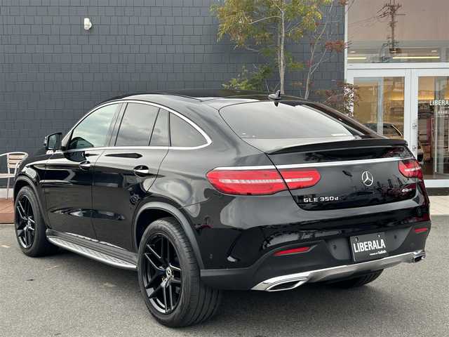 メルセデス・ベンツ ＧＬＥ３５０ｄ 4マチック クーペ スポーツ 滋賀県 2019(平31)年 2.9万km オブシディアンブラック パノラミックスライディングルーフ/レーダーセーフティパッケージ/AMGライン/パナメリカーナグリル/レザーシート/・前席メモリ付きパワーシート/・全席シートヒーター /純正HDDナビ/（CD/DVD/DTV/BT）/360°カメラ/harmon/kardonサウンド/サイドステップ/イエローキャリパー/電動Rゲート/純正21インチAW