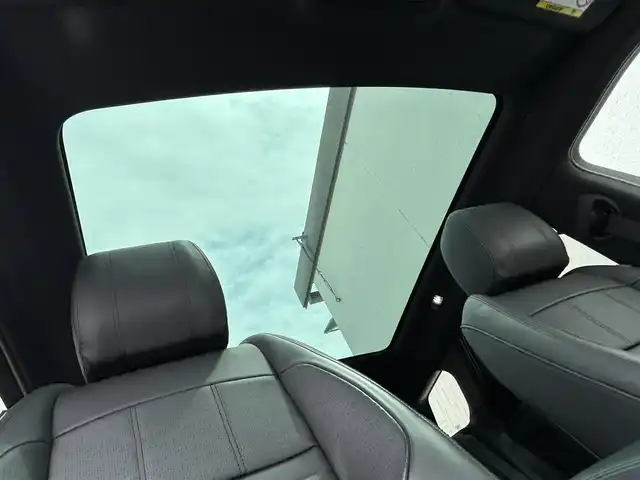 ランドローバー レンジローバーイヴォーク Rダイナミック HSE 東京都 2019(令1)年 3.1万km グレー パノラマルーフ　/ＭＥＲＩＤＩＡＮ/３６０°カメラ　/黒革　/地デジ　/シートヒーター　/パワーシート　/クルーズコントロール　/電動リヤゲート/ＥＴＣ　/パドルシフト　/ドライブレコーダー　/スマートキー