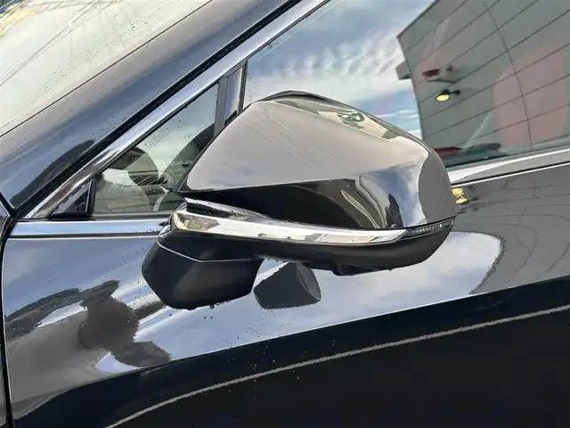 レクサス ＮＸ 350h Fスポーツ 長崎県 2025(令7)年 0.3万km グラファイトブラックガラスフレーク ワンオーナー/純正14インチナビ/(BT/フルセグ)/全方位カメラ/衝突軽減ブレーキ/レーンアシスト/ブラインドスポットモニター/コーナーセンサー/レーダークルーズ/ETC2.0/パドルシフト/パワーバックドア/赤レザーシート/パワーシート/シートヒーター/エアシート/ハンドルヒーター/ハンドル電動チルト/ドライブレコーダー/純正20インチAW/USB/Cタイプ