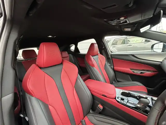 レクサス ＮＸ 350h Fスポーツ 長崎県 2025(令7)年 0.3万km グラファイトブラックガラスフレーク ワンオーナー/純正14インチナビ/(BT/フルセグ)/全方位カメラ/衝突軽減ブレーキ/レーンアシスト/ブラインドスポットモニター/コーナーセンサー/レーダークルーズ/ETC2.0/パドルシフト/パワーバックドア/赤レザーシート/パワーシート/シートヒーター/エアシート/ハンドルヒーター/ハンドル電動チルト/ドライブレコーダー/純正20インチAW/USB/Cタイプ
