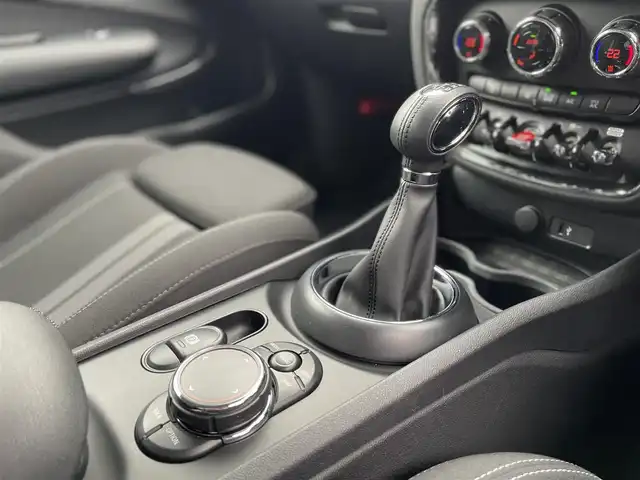 ＭＩＮＩ ミニ クラブマン クーパーS 栃木県 2018(平30)年 2.1万km ピュアバーガンディー インテリジェントセーフティ/コンフォートアクセス/ナビ/バックカメラ/ETC/LEDヘッドライト/オートライト/リアソナー /ドライブレコーダー