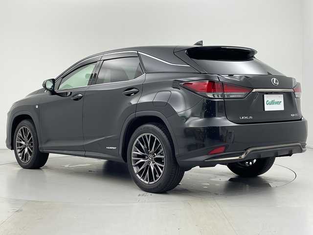 レクサス ＲＸ 450h Fスポーツ 愛知県 2020(令2)年 2.9万km グラファイトブラックガラスフレーク Lexus Safety System＋/・プリクラッシュセーフティ/・レーントレーシングアシスト/・オートマチックハイビーム/・レーダークルーズコントロール/・ロードサインアシスト/・先行車発進のお知らせ/パーキングサポートブレーキ/ブラインドスポットアシスト/純正ナビ/・フルセグTV/・Bluetooth/・CD/DVD/・サウンドライブラリ/・SD/USB/・AM/FM/・Miracast/・AUX/アラウンドビューモニター/三眼LEdヘッドライト/黒革シート/シートヒーター/シートベンチレーション/パワーシート/セカンド電動リクライニング/ヘッドアップディスプレイ/ステアリングヒーター/ETC/パワーバックドア/スマートキー/プッシュスタート/純正アルミホイール