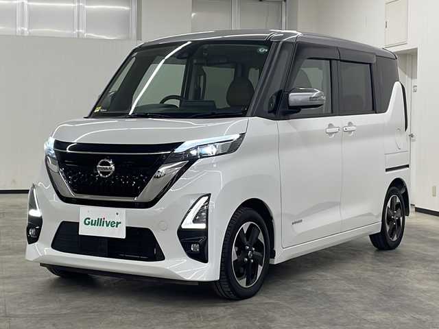 日産 ルークス HWS X プロパイロットED 長崎県 2021(令3)年 4.2万km チタニウムグレーM/シルキーホワイト プロパイロット  /両側電動スライドドア  /純正9インチナビ  /スマートキー  /オートライト  /オートハイビーム  /オートエアコン  /パワーステアリング  /パワーウィンドウ  /オートホールド  /パーキングスイッチ  /ステアリングスイッチ  /電動格納ウインカーミラー  /チルドステアリング  /シートリフター  /フォグランプ  /ハーフレザー  /フロアマット  /ドアバイザー