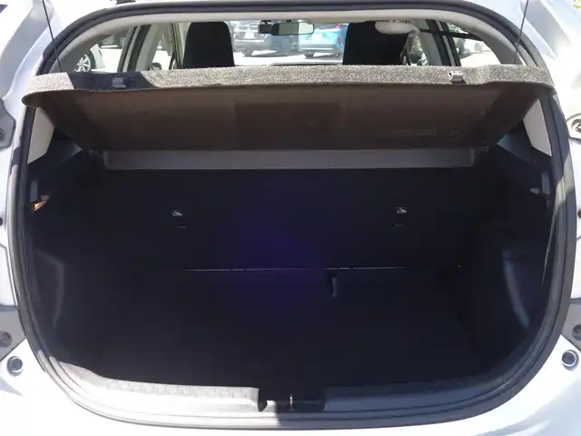 トヨタ アクア L 山形県 2015(平27)年 7.6万km シルバーM 純正カーオーディオ (CP-W64)/　　【CD USB AUX AM/FM】/ドライブレコーダー/アイドリングストップ/横滑り防止装置/電動格納ウィンカーミラー/純正フロアマット/ドアバイザ―/AAC/リモコンキー/ETC