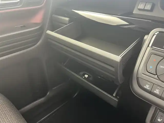スズキ スペーシア カスタム HYBRID XS 愛知県 2024(令6)年 0.8万km ブルーイッシュブラックパール3 社外7型SDナビ/（フルセグTV/CD/DVD/SD/BT）/バックカメラ/ハーフレザーシート/前席シートヒーター/ステアリングヒーター/デジタルインナーミラー/衝突軽減システム/レーンアシスト/コーナーセンサー/ヘッドアップディスプレイ/オートマチックハイビーム/カーテンエアバッグ/両側パワースライドドア/純正15インチAW/純正LEDヘッドライト/フロアマット/カーテンエアバッグ