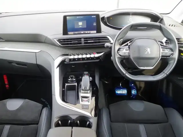 プジョー ５００８ GT ブルーHDi 香川県 2021(令3)年 3.3万km 白Ⅱ 衝突軽減/レーンアシスト/BSM/純正ナビ/地デジ/BT/カープレイ/バックカメラ/ハーフレザーシート/シートヒーター/パワーバックドア/F/Rコーナーセンサー/ACC/サンルーフ/ワイヤレス充電/ETC