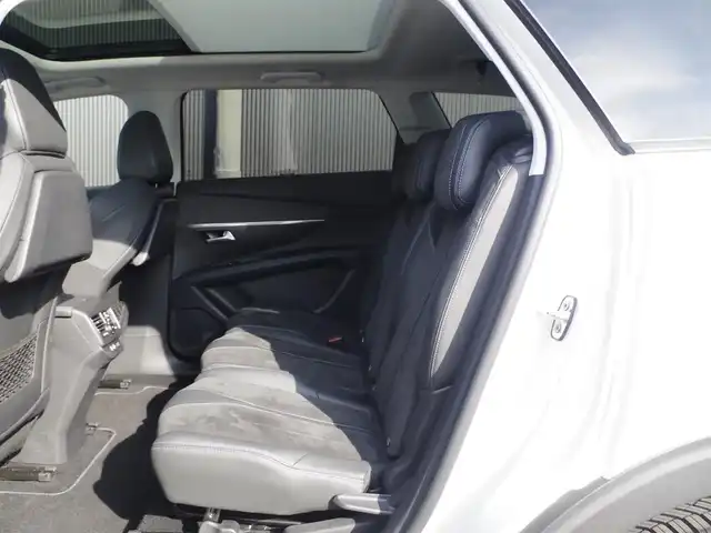プジョー ５００８ GT ブルーHDi 香川県 2021(令3)年 3.3万km 白Ⅱ 衝突軽減/レーンアシスト/BSM/純正ナビ/地デジ/BT/カープレイ/バックカメラ/ハーフレザーシート/シートヒーター/パワーバックドア/F/Rコーナーセンサー/ACC/サンルーフ/ワイヤレス充電/ETC