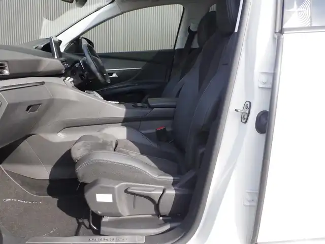 プジョー ５００８ GT ブルーHDi 香川県 2021(令3)年 3.3万km 白Ⅱ 衝突軽減/レーンアシスト/BSM/純正ナビ/地デジ/BT/カープレイ/バックカメラ/ハーフレザーシート/シートヒーター/パワーバックドア/F/Rコーナーセンサー/ACC/サンルーフ/ワイヤレス充電/ETC