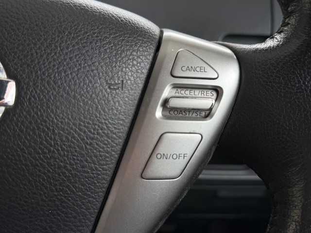 日産 セレナ ハイウェイスター 大阪府 2011(平23)年 3.9万km ブリリアントホワイトパール /禁煙車//ワンオーナー//ディーラー純正HDDナビ/HS310-W//Bluetooth/CD/DVD/AUX//ワンセグテレビ//バックカメラ//クルコン//両側パワースライドドア//純正フロアマット//純正16インチアルミホイール//サンシェード//ドアバイザー//ETC