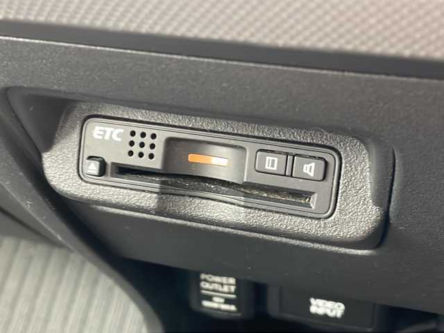 ホンダ フリード ハイブリット ジャストセレクション 山口県 2012(平24)年 9.9万km プレミアムホワイトパール 純正ナビ/DVD/CD/MSV/ワンセグTV/バックカメラ/両側パワースライドドア/純正HIDヘッドライト/純正フォグランプ/オートライト/ハーフレザーシート/革巻きステアリング/ステアリングスイッチ/クルーズコントロール/ウッド調パネル/横滑り防止/スマートキー×２/ビルトインETC/純正フロアマット/純正ドアバイザー/電動格納ウインカードアミラー