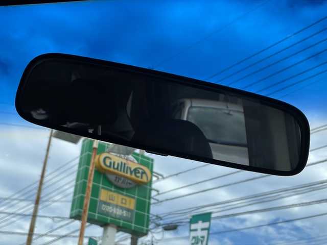 ホンダ フリード ハイブリット ジャストセレクション 山口県 2012(平24)年 9.9万km プレミアムホワイトパール 純正ナビ/DVD/CD/MSV/ワンセグTV/バックカメラ/両側パワースライドドア/純正HIDヘッドライト/純正フォグランプ/オートライト/ハーフレザーシート/革巻きステアリング/ステアリングスイッチ/クルーズコントロール/ウッド調パネル/横滑り防止/スマートキー×２/ビルトインETC/純正フロアマット/純正ドアバイザー/電動格納ウインカードアミラー